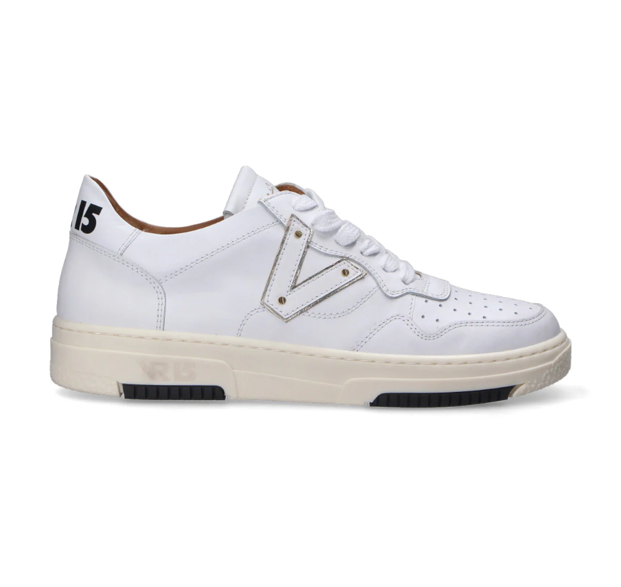 SNEAKERS IN PELLE CON V