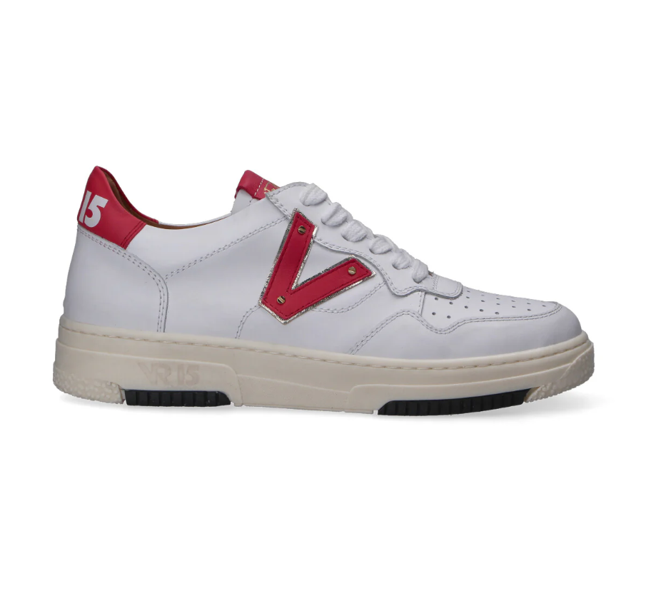 SNEAKERS IN PELLE CON V