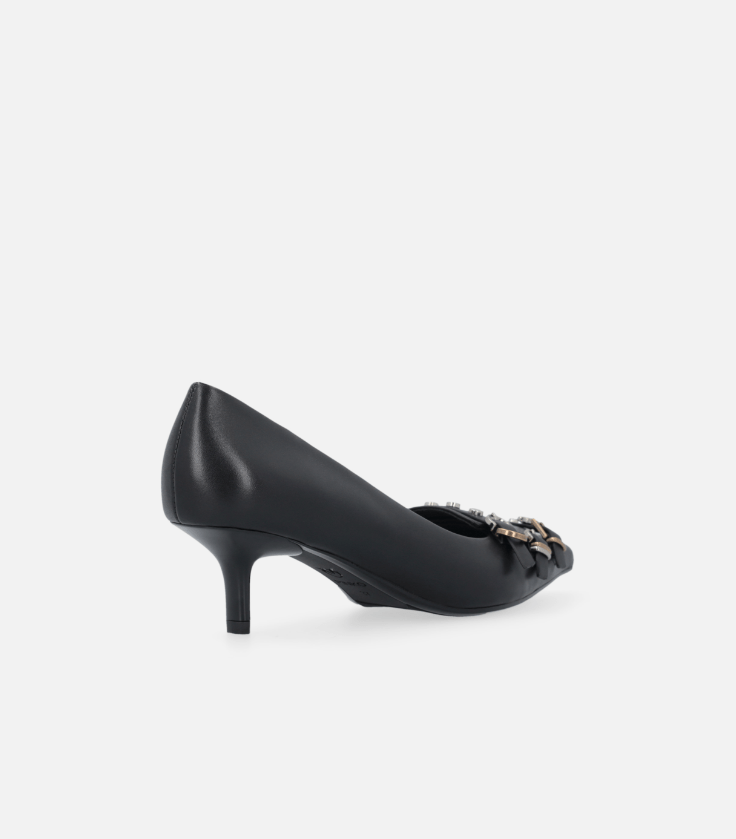 DECOLLETE IN PELLE NERA - CALZATURE - Due Piedi