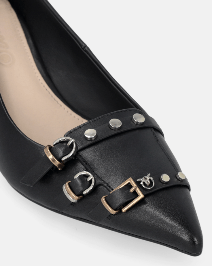 DECOLLETE IN PELLE NERA - CALZATURE - Due Piedi