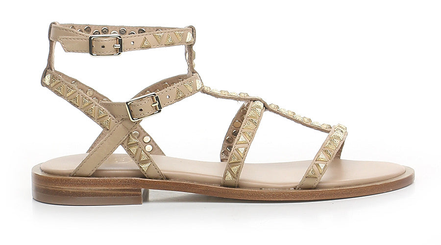 SANDALO  IN PELLE CON BORCHIE SKIN