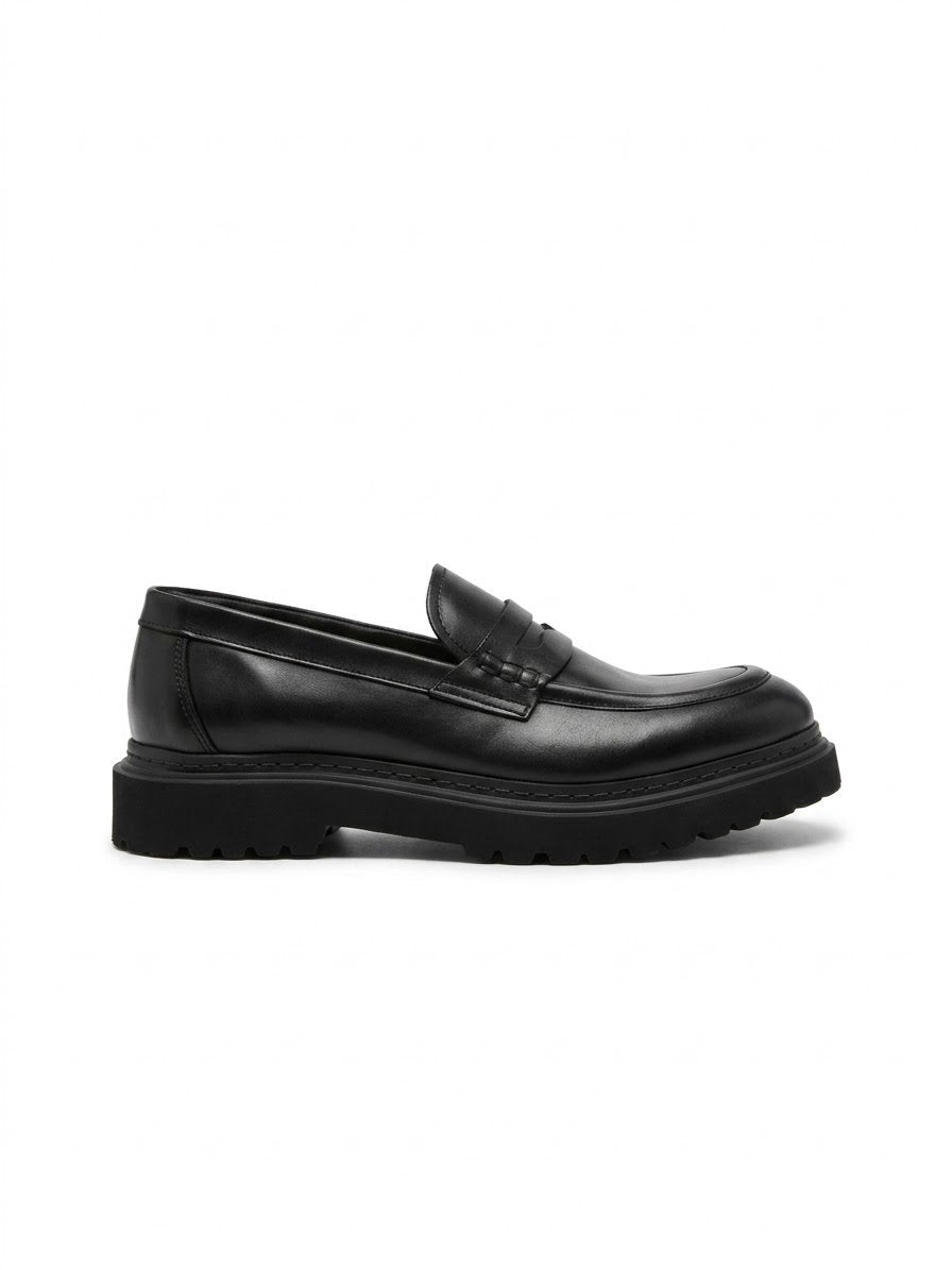 MOCASSINO IN PELLE - CALZATURE - Due Piedi