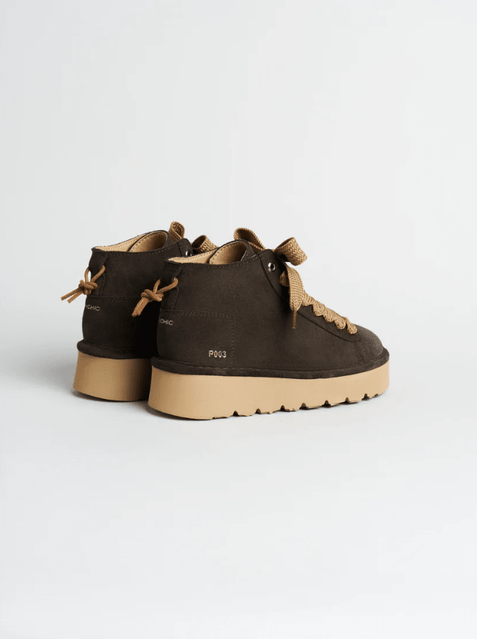 POLACCO IN CAMOSCIO - CALZATURE - Due Piedi