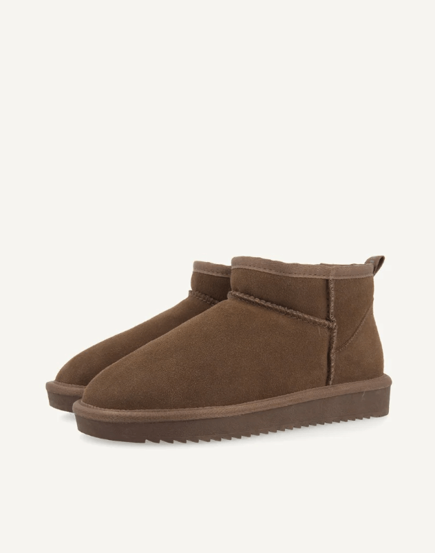 POLACCO IN PELLE TAUPE - CALZATURE - Due Piedi