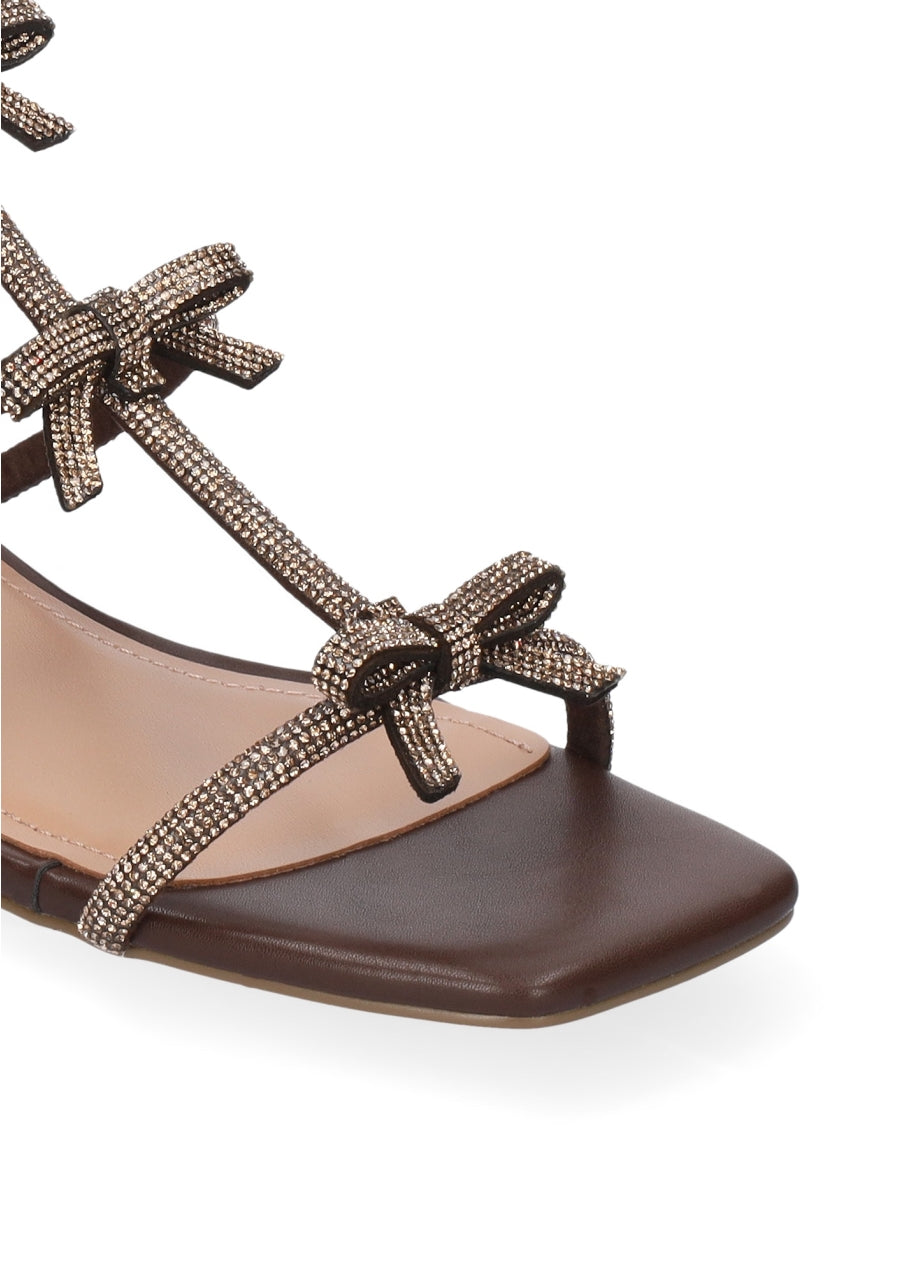 SANDALO CON STRASS - CALZATURE - Due Piedi