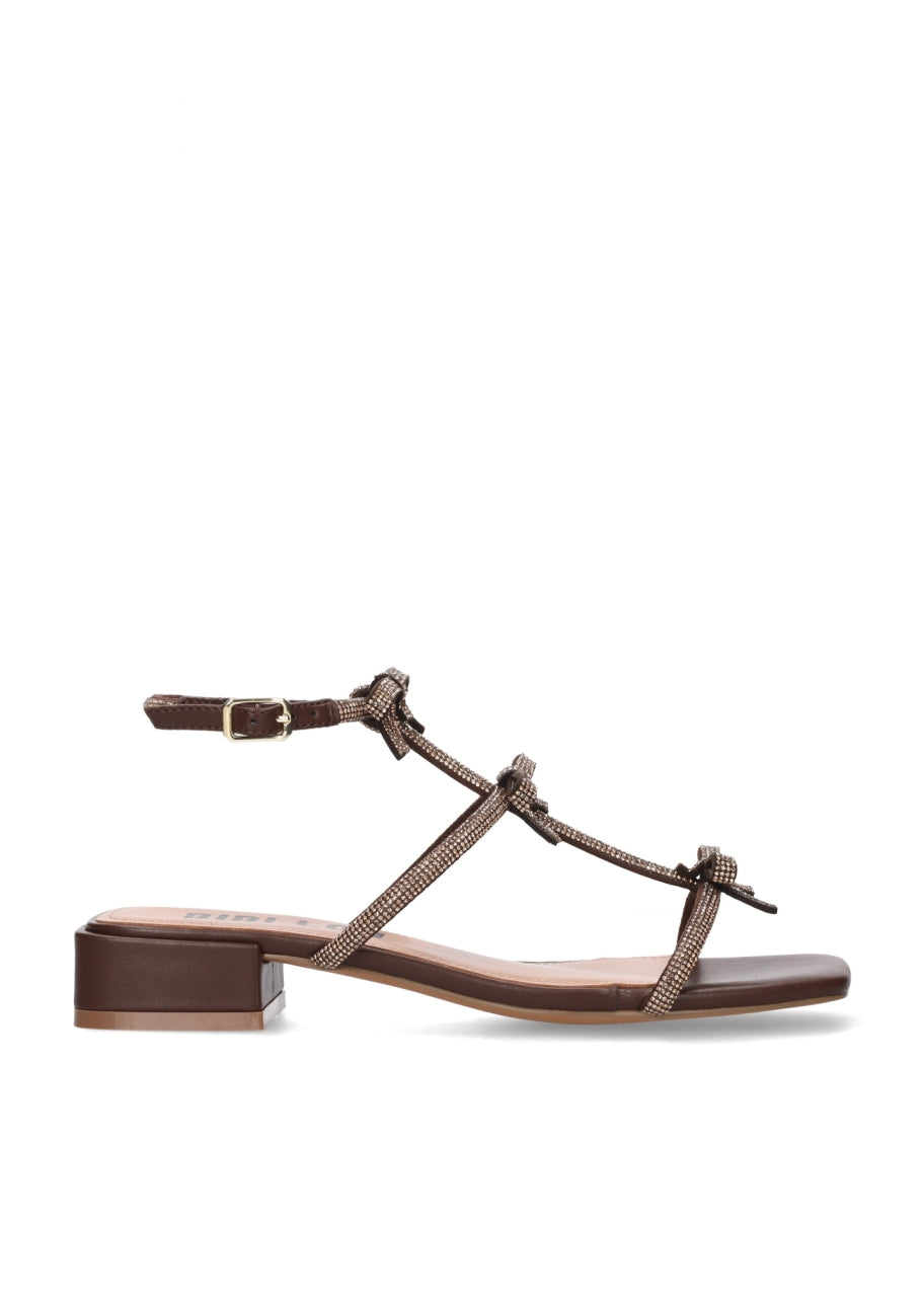 SANDALO CON STRASS - CALZATURE - Due Piedi