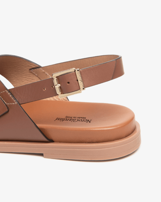 SANDALO IN PELLE - CALZATURE - Due Piedi
