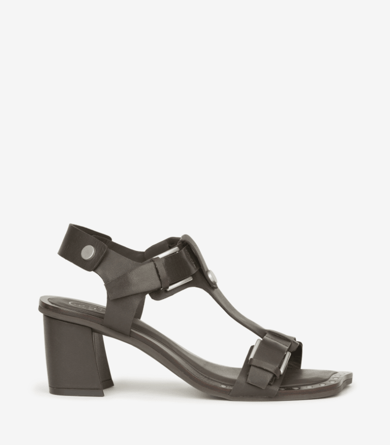 SANDALO IN PELLE - CALZATURE - Due Piedi