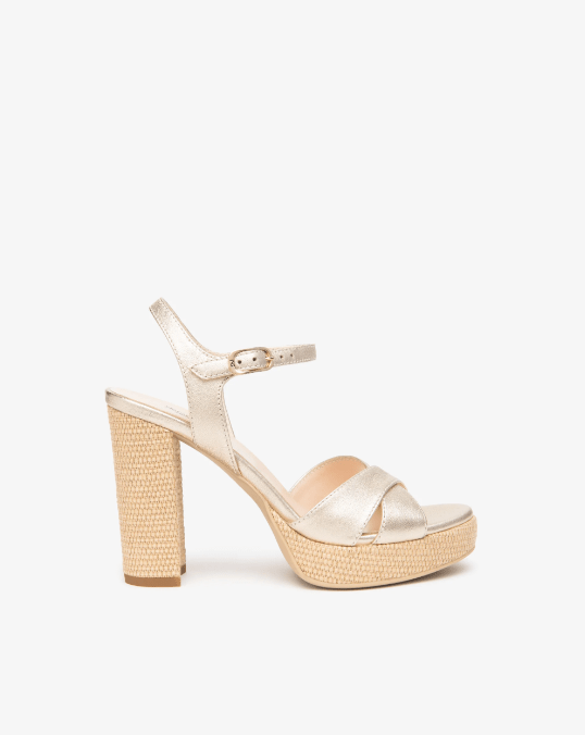 SANDALO IN PELLE CON PLATEAU - CALZATURE - Due Piedi