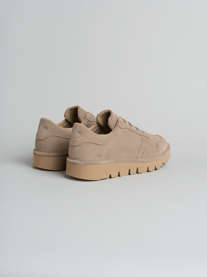 SCARPA IN CAMOSCIO - CALZATURE - Due Piedi