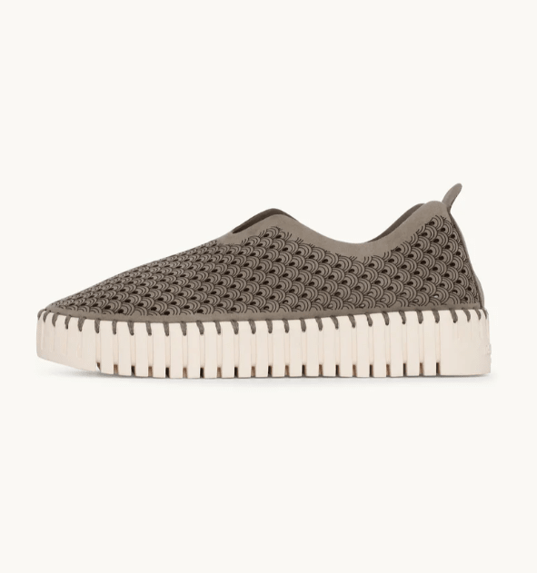 SLIP ON IN PELLE - CALZATURE - Due Piedi