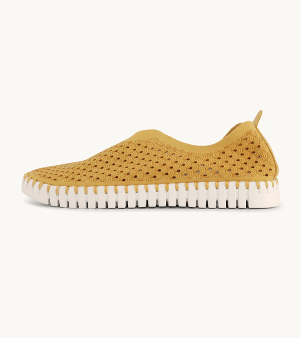 SLIP ON IN PELLE - CALZATURE - Due Piedi