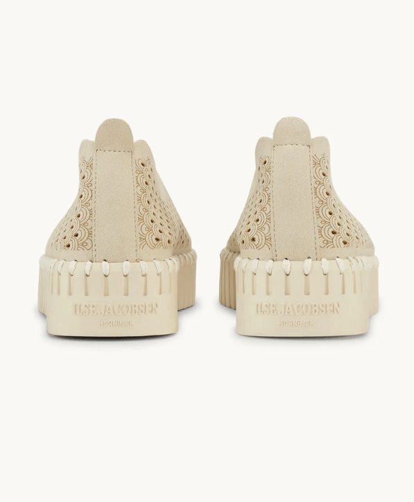 SLIP ON IN PELLE - CALZATURE - Due Piedi