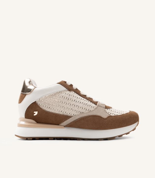 SNEAKERS BASSA LACCI - CALZATURE - Due Piedi