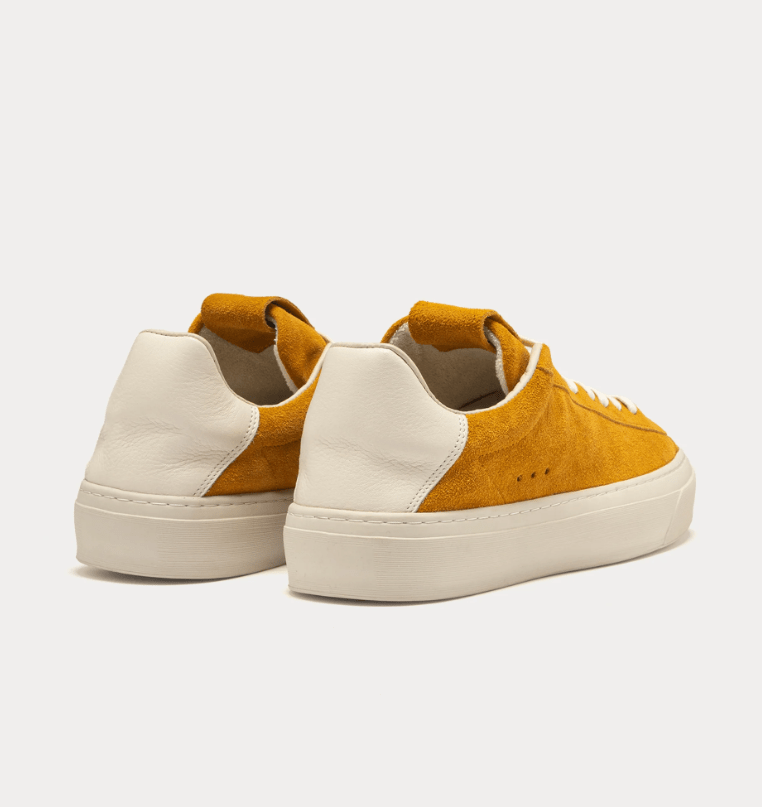 SNEAKERS IN CAMOSCIO - CALZATURE - Due Piedi