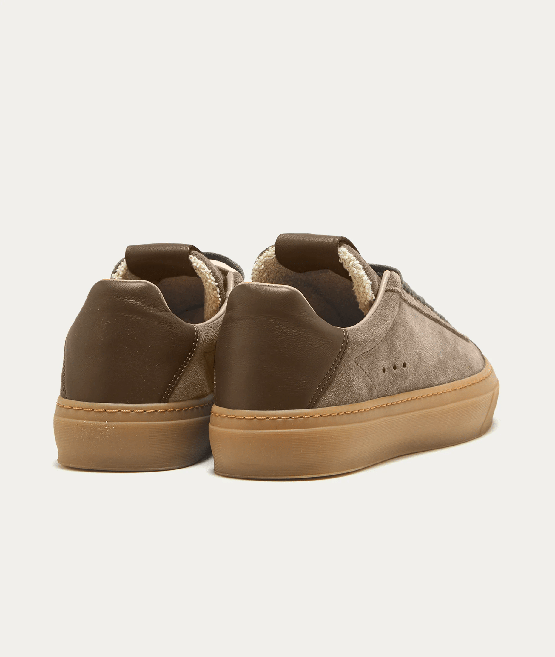 SNEAKERS IN CAMOSCIO - CALZATURE - Due Piedi