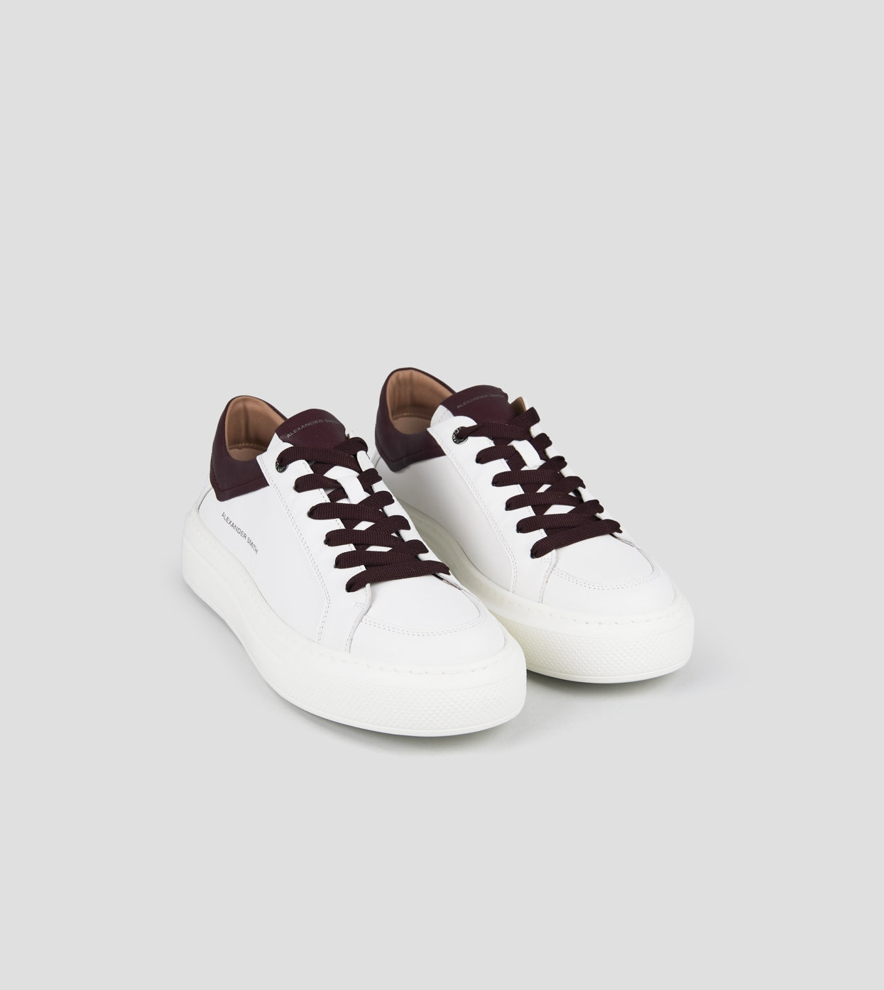 SNEAKERS IN PELLE - CALZATURE - Due Piedi