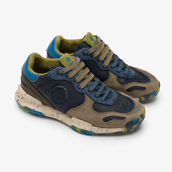 SNEAKERS IN PELLE - CALZATURE - Due Piedi