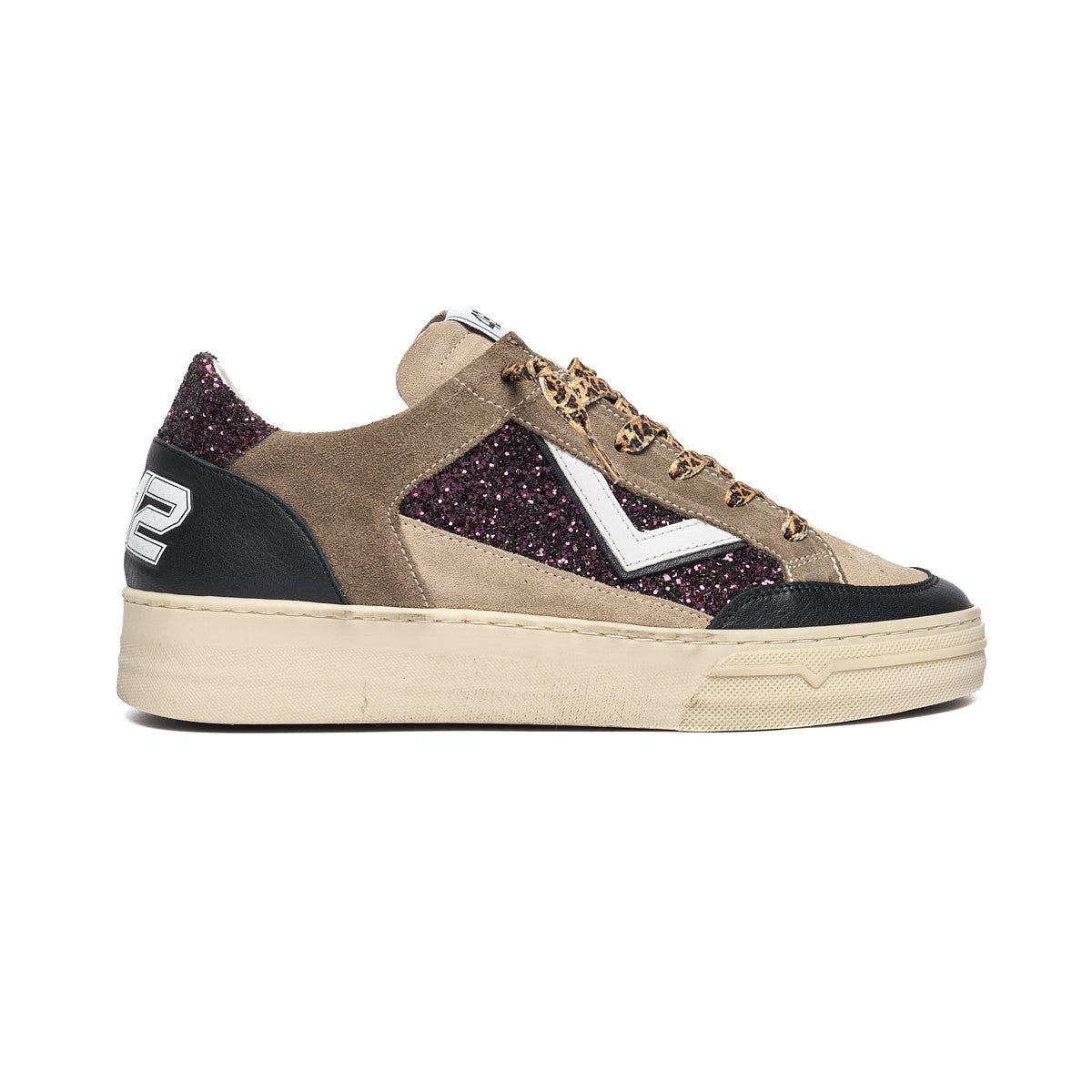 SNEAKERS IN PELLE - CALZATURE - Due Piedi
