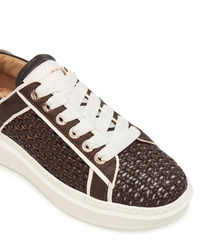 SNEAKERS IN PELLE - CALZATURE - Due Piedi