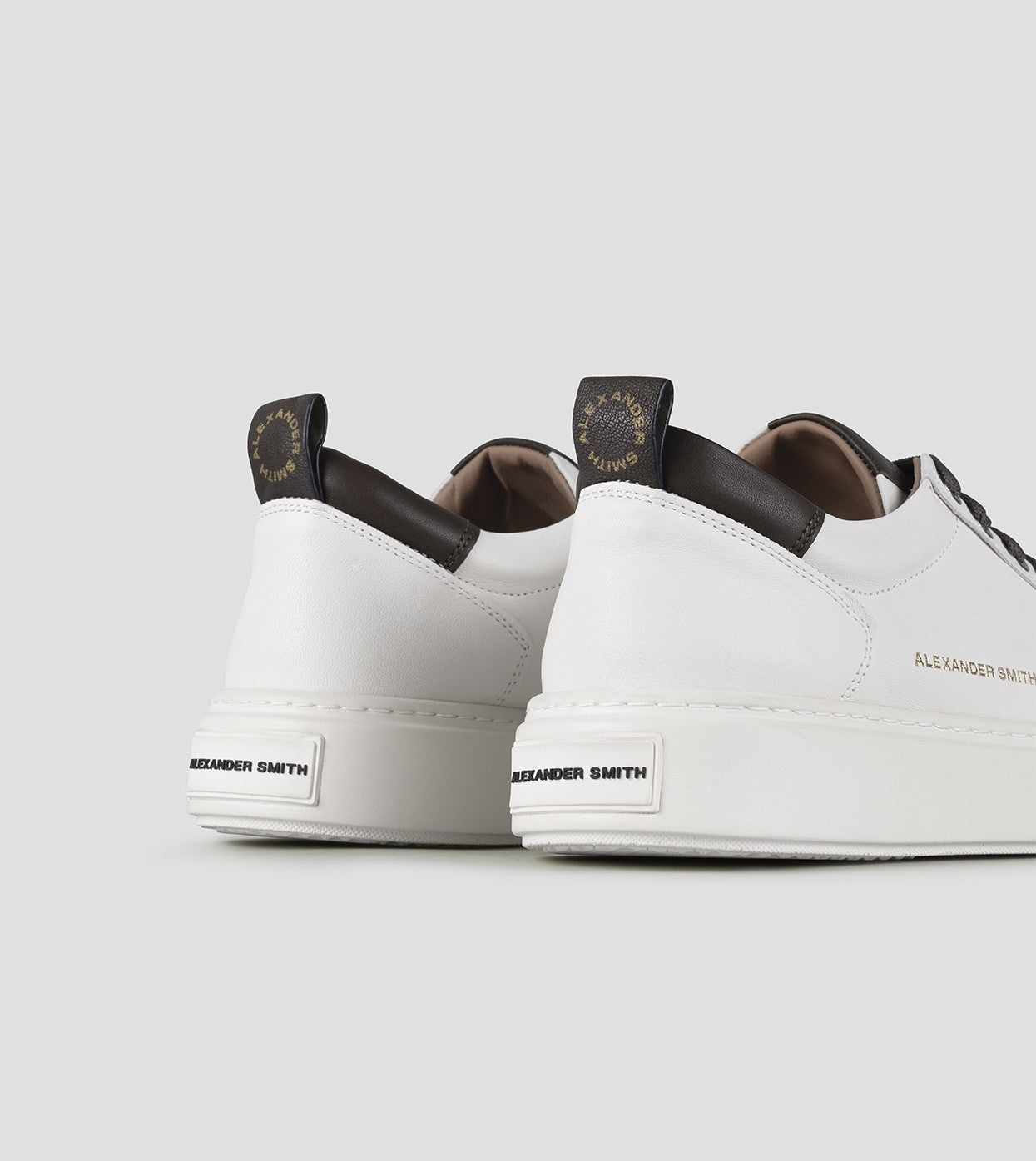 SNEAKERS IN PELLE - CALZATURE - Due Piedi