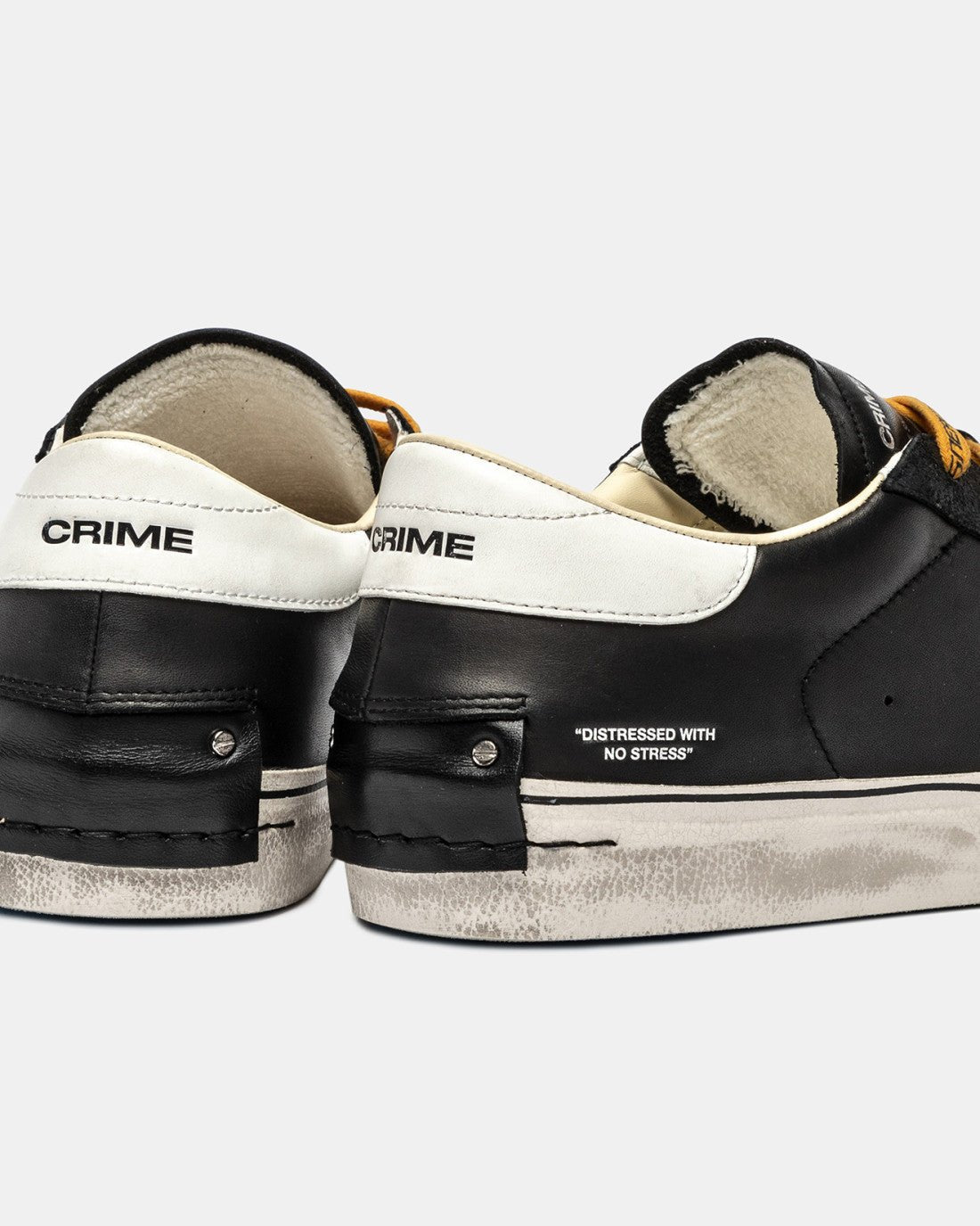 SNEAKERS IN PELLE - CALZATURE - Due Piedi