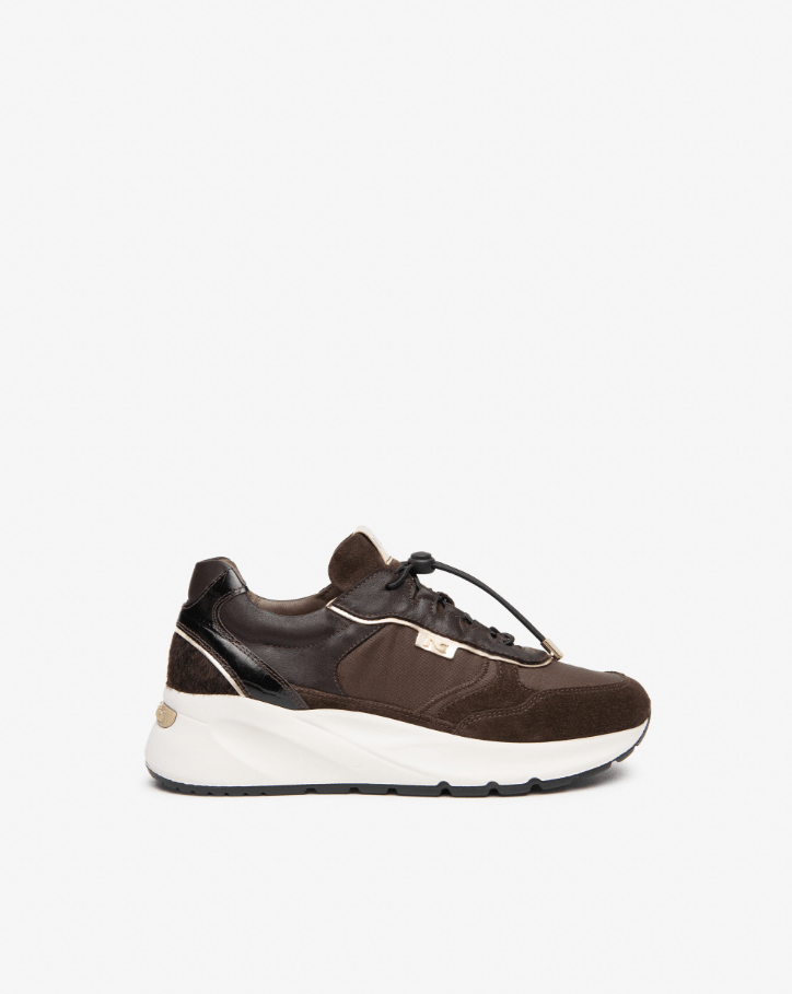 SNEAKERS IN PELLE - CALZATURE - Due Piedi