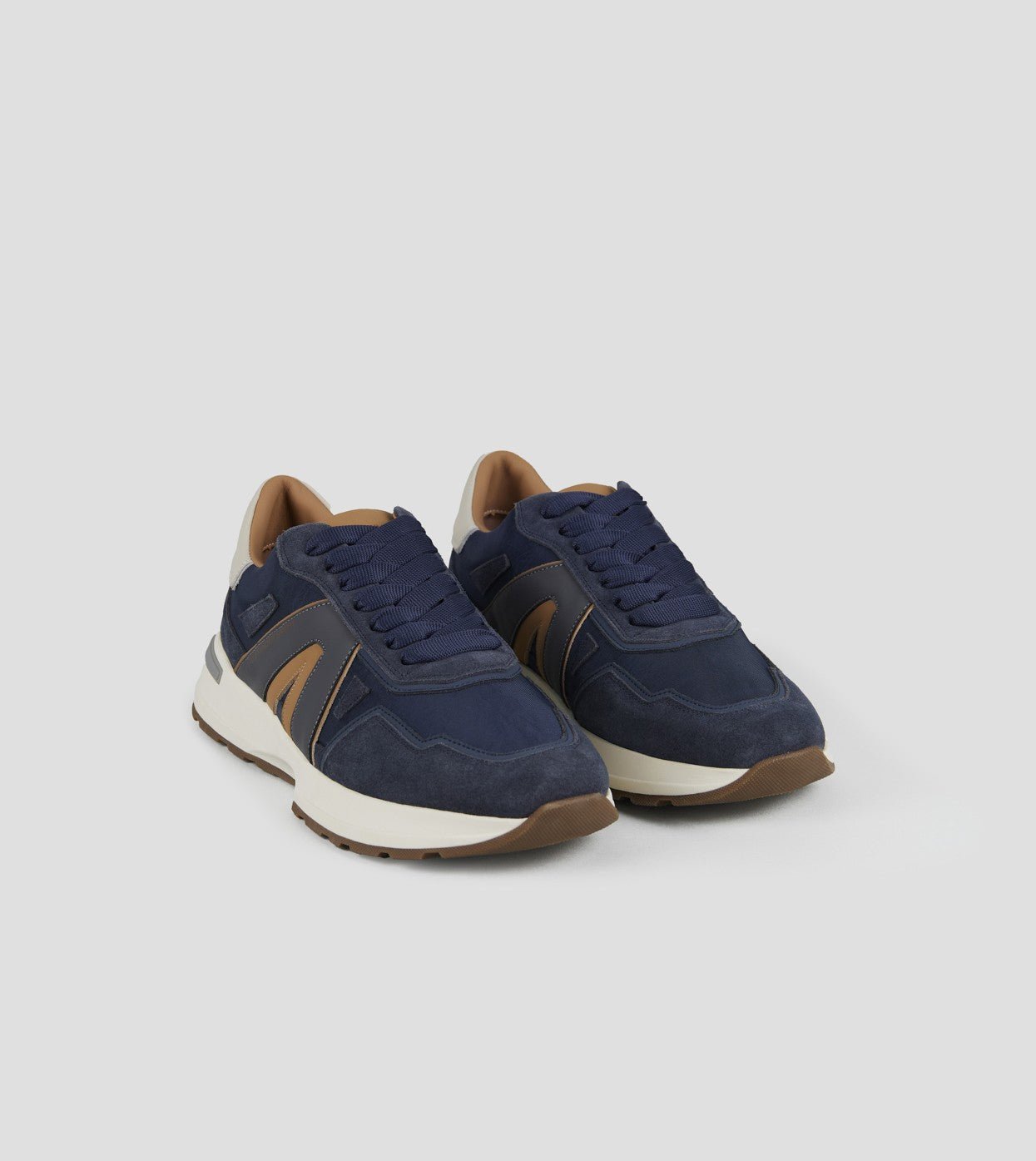 SNEAKERS IN PELLE - CALZATURE - Due Piedi