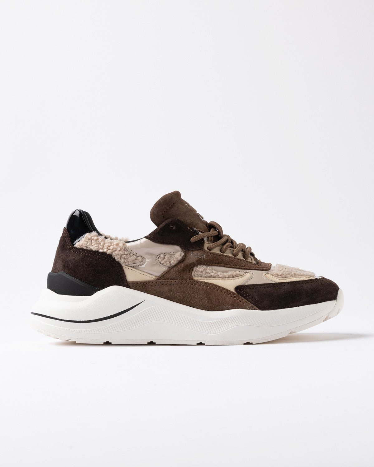 SNEAKERS IN PELLE - CALZATURE - Due Piedi