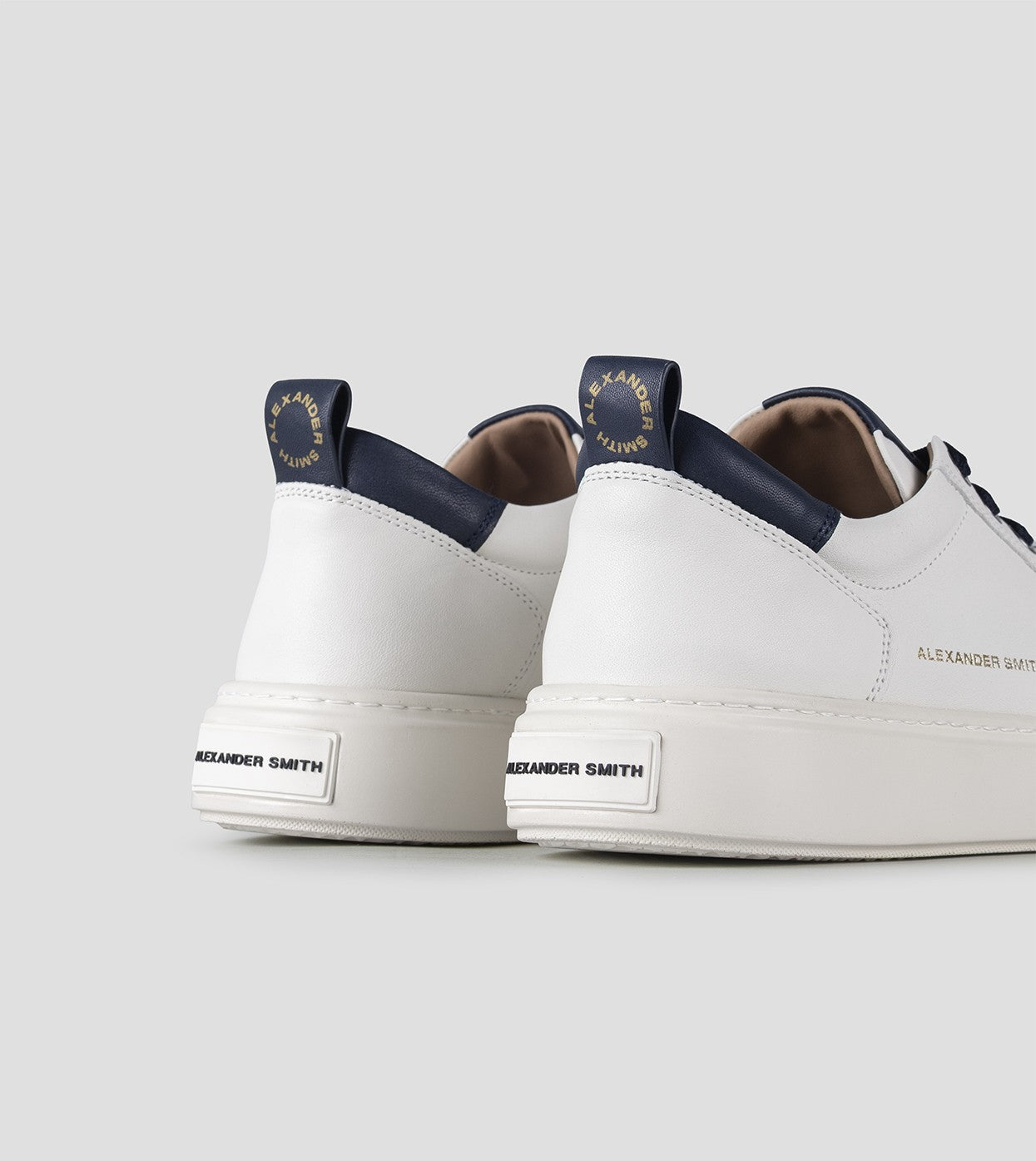 SNEAKERS IN PELLE - CALZATURE - Due Piedi
