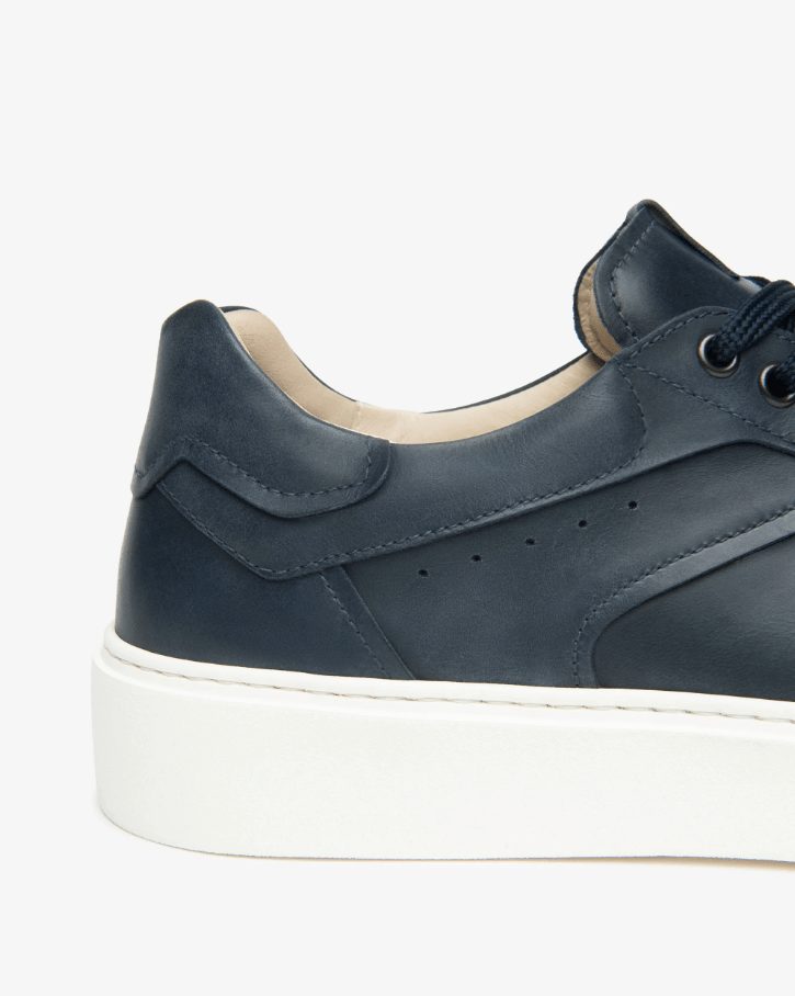 SNEAKERS IN PELLE - CALZATURE - Due Piedi