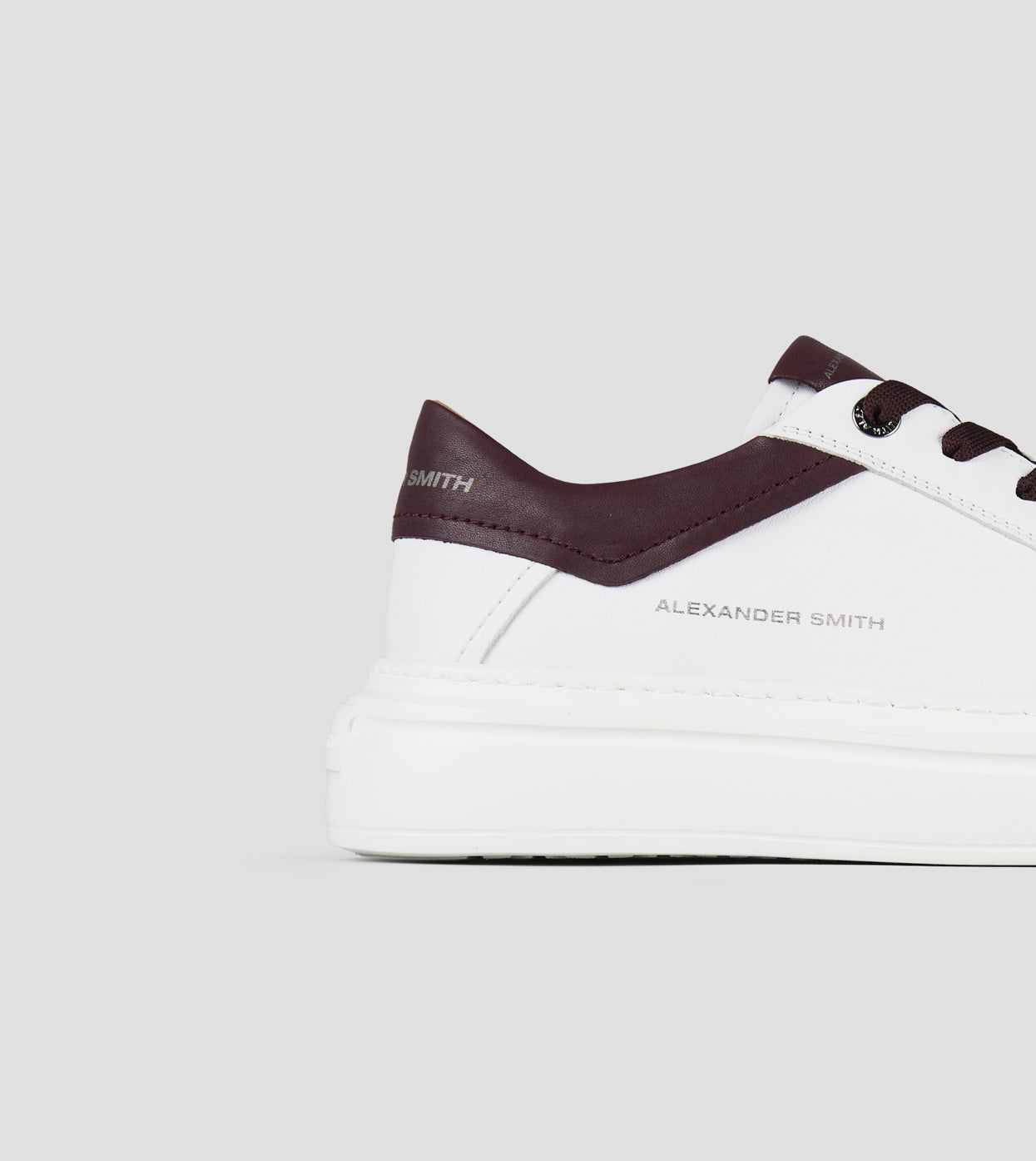 SNEAKERS IN PELLE - CALZATURE - Due Piedi