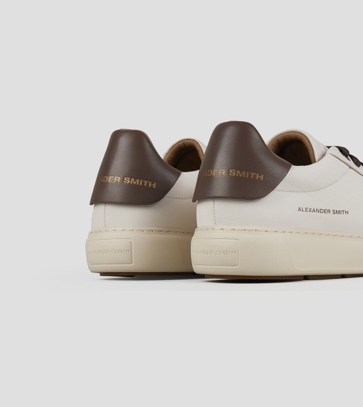 SNEAKERS IN PELLE - CALZATURE - Due Piedi