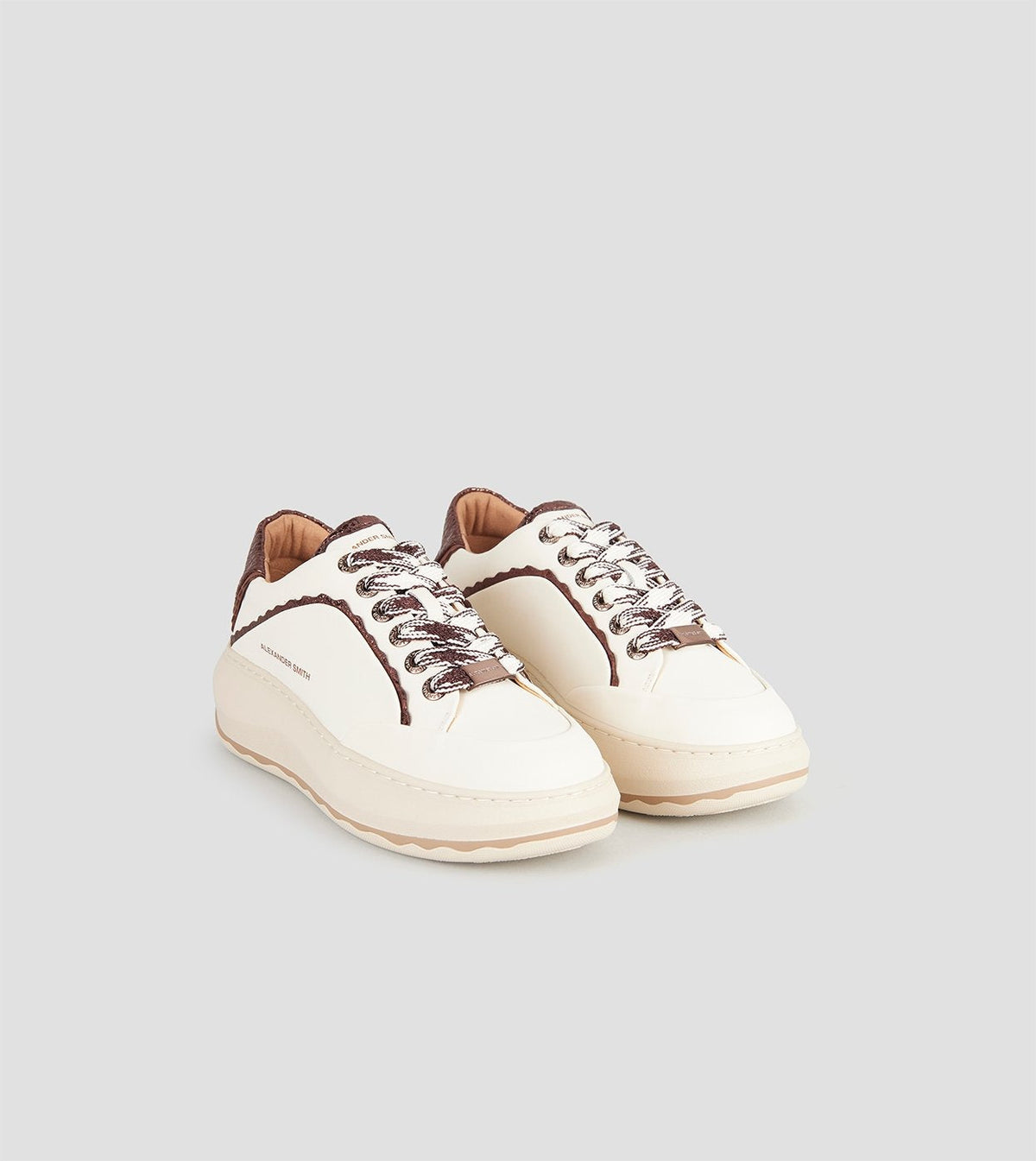 SNEAKERS IN PELLE - CALZATURE - Due Piedi