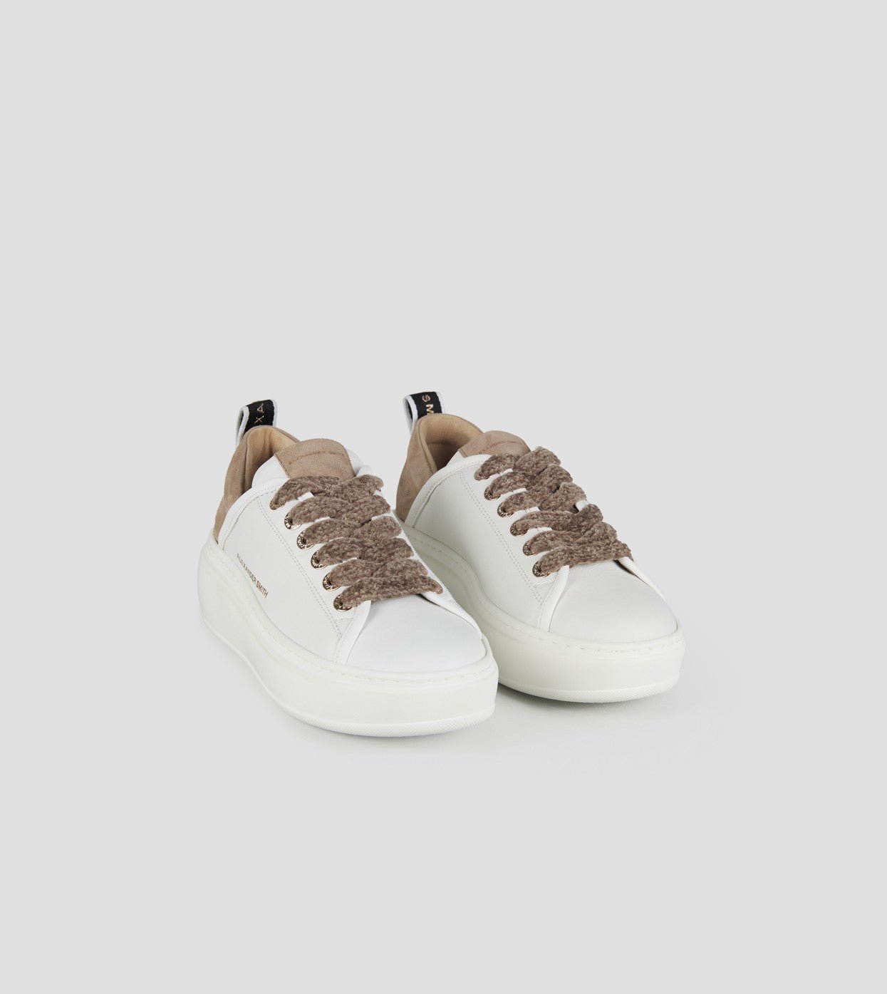 SNEAKERS IN PELLE - CALZATURE - Due Piedi