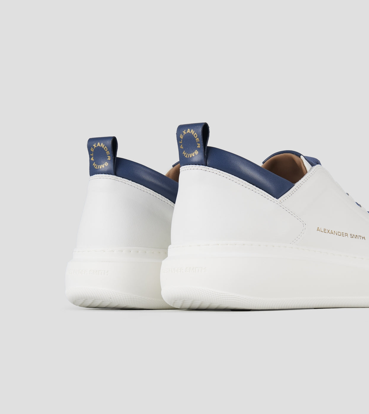 SNEAKERS IN PELLE - CALZATURE - Due Piedi
