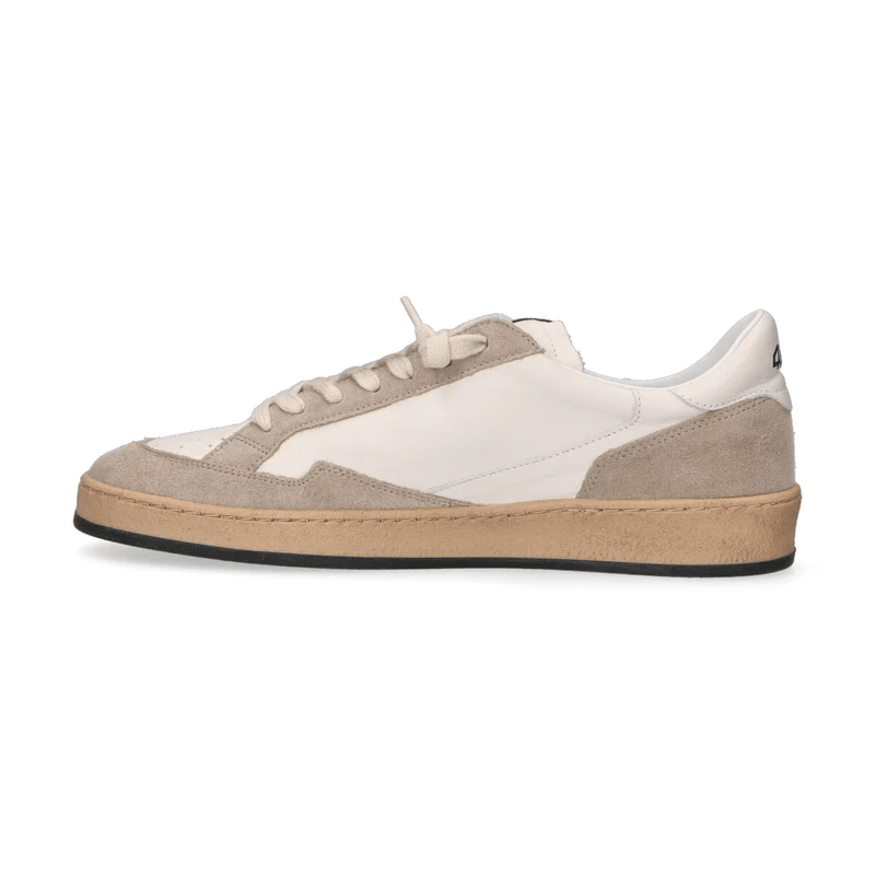 SNEAKERS IN PELLE - CALZATURE - Due Piedi