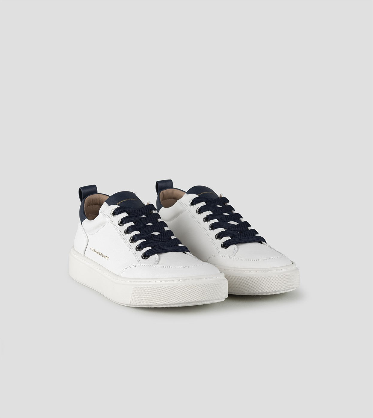 SNEAKERS IN PELLE - CALZATURE - Due Piedi