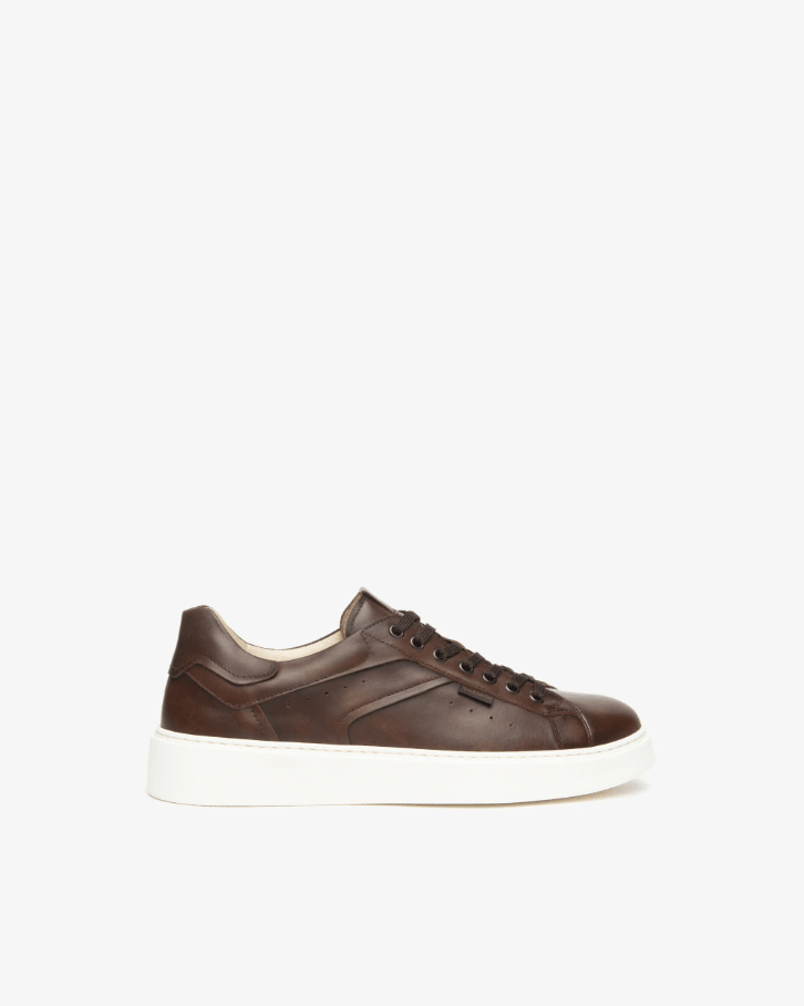 SNEAKERS IN PELLE - CALZATURE - Due Piedi