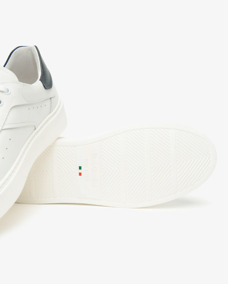 SNEAKERS IN PELLE - CALZATURE - Due Piedi