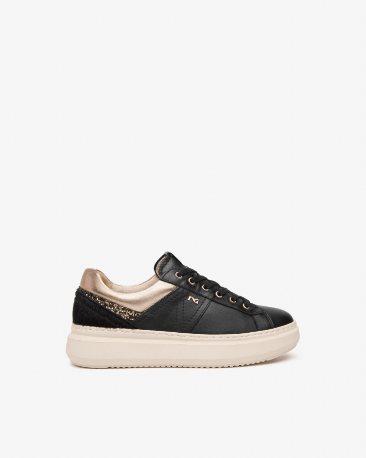 SNEAKERS IN PELLE - CALZATURE - Due Piedi