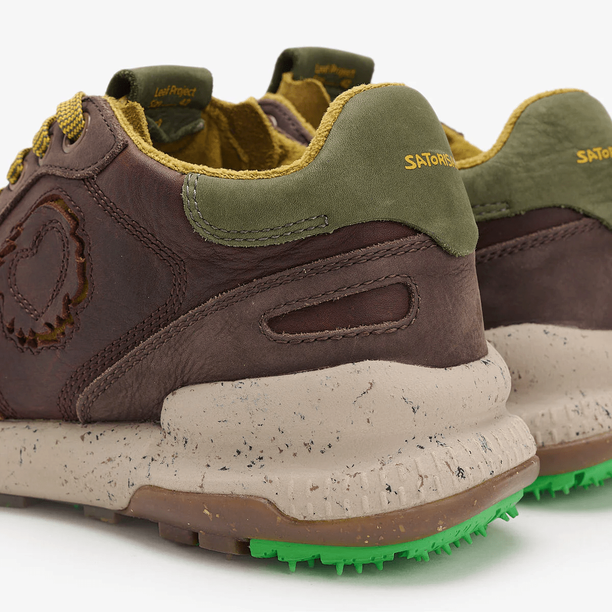 SNEAKERS IN PELLE - CALZATURE - Due Piedi