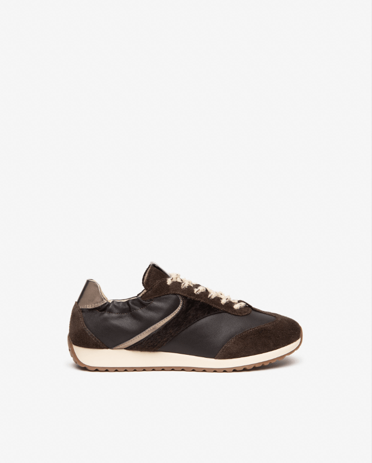 SNEAKERS IN PELLE - CALZATURE - Due Piedi