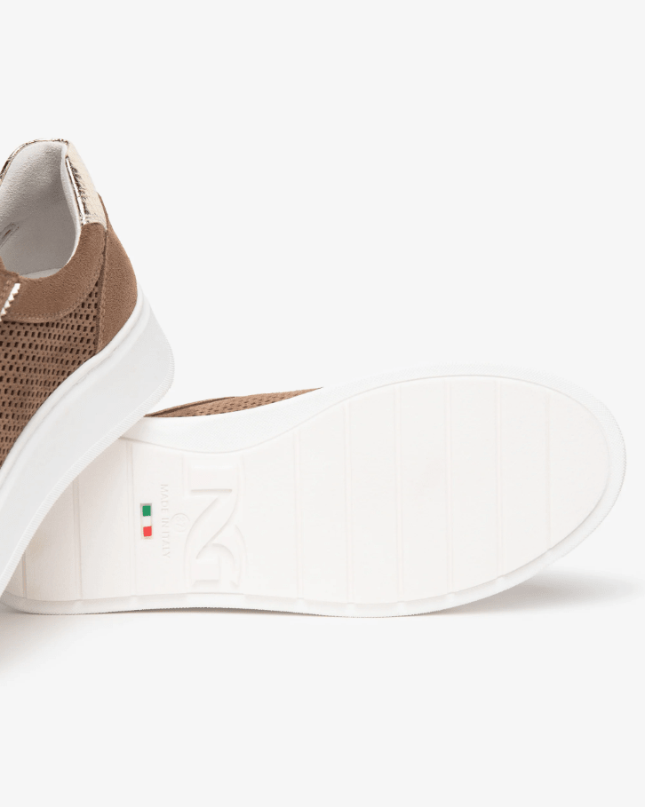 SNEAKERS IN PELLE - CALZATURE - Due Piedi