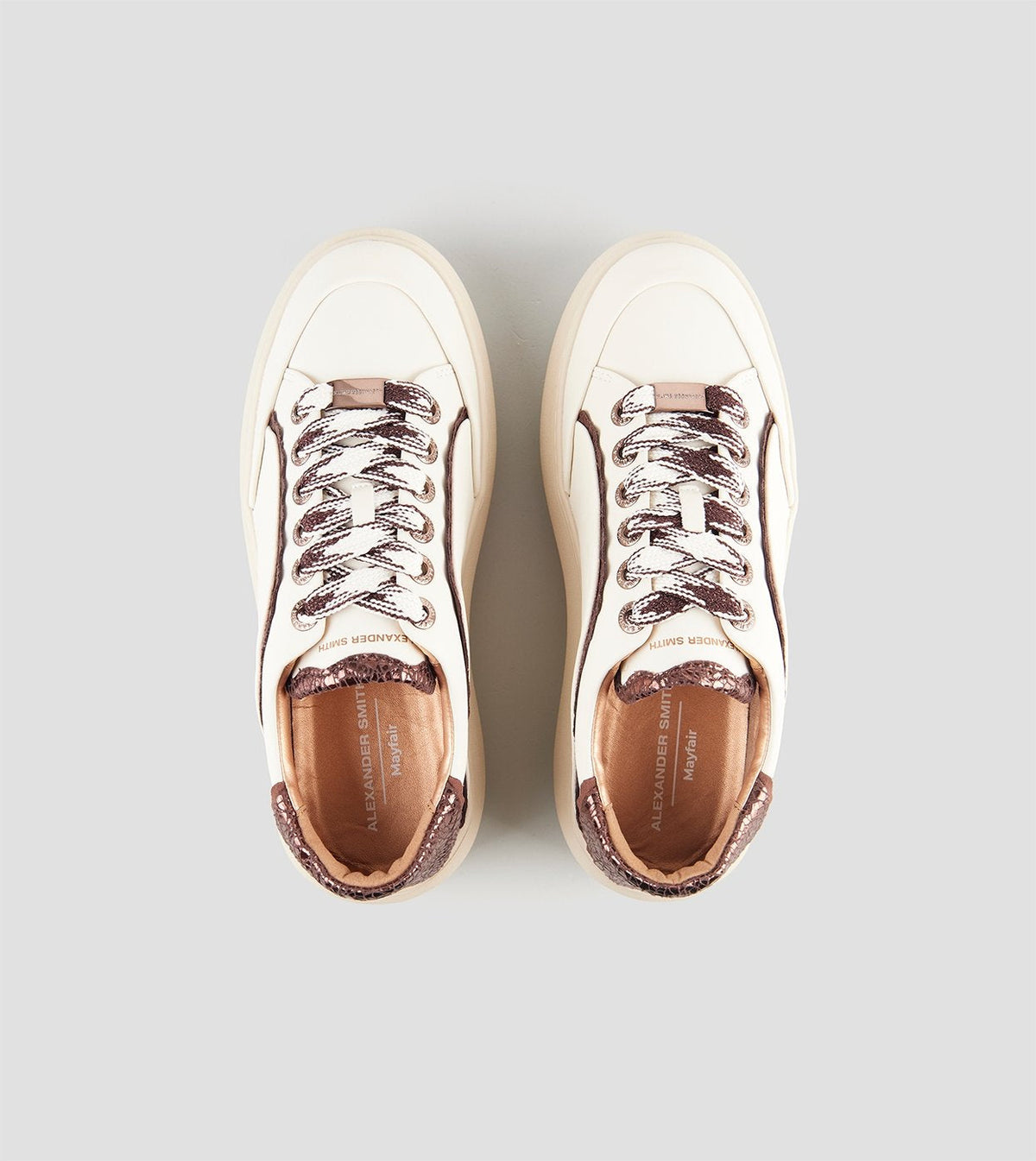 SNEAKERS IN PELLE - CALZATURE - Due Piedi