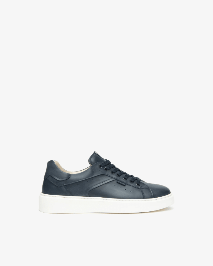 SNEAKERS IN PELLE - CALZATURE - Due Piedi