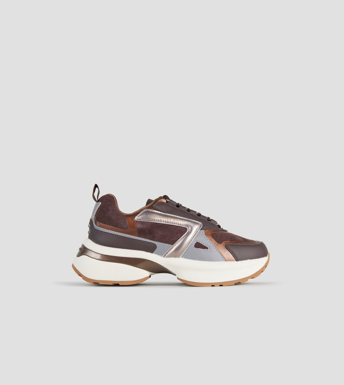 SNEAKERS IN PELLE - CALZATURE - Due Piedi