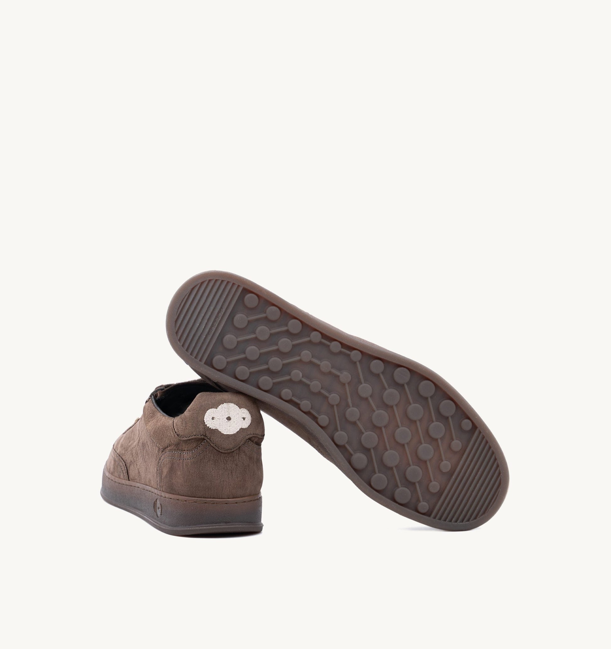 SNEAKERS IN PELLE - CALZATURE - Due Piedi