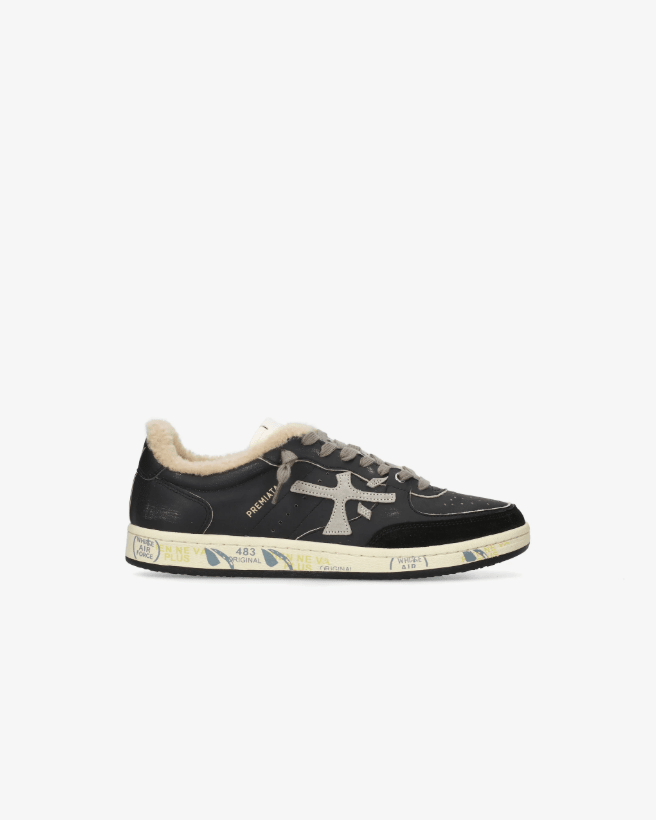 SNEAKERS IN PELLE - CALZATURE - Due Piedi