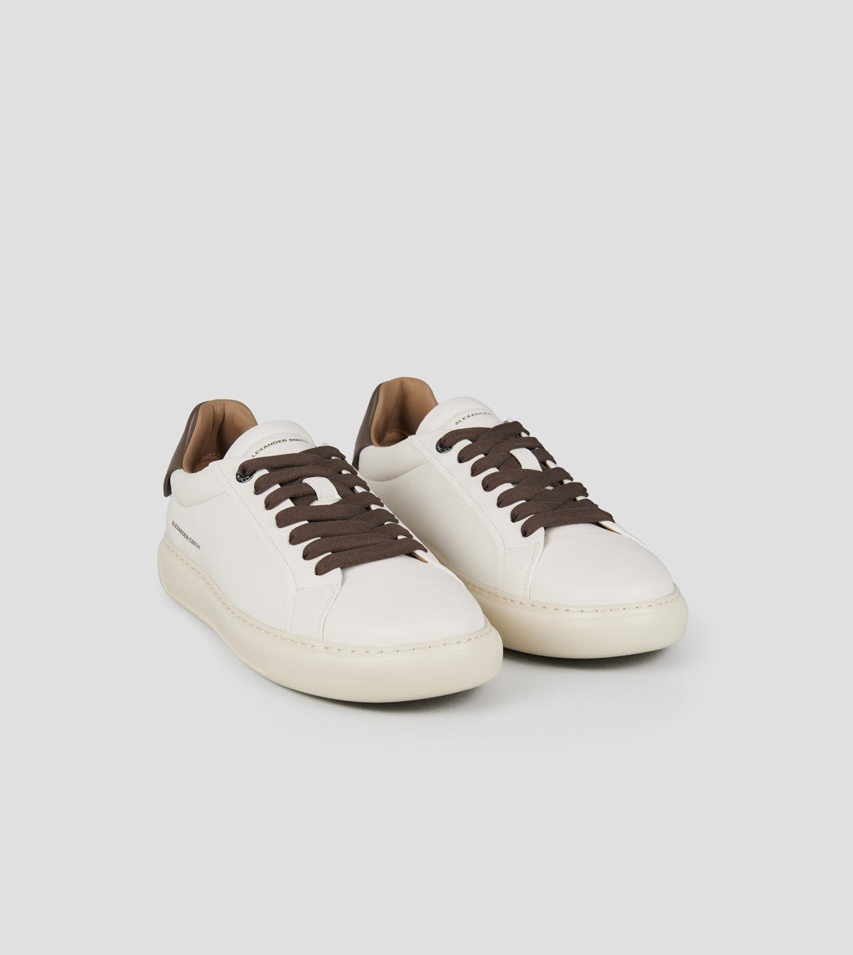 SNEAKERS IN PELLE - CALZATURE - Due Piedi